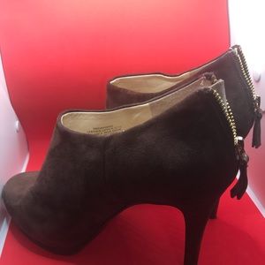 Nine West size 10 Boots